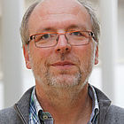 Prof. Arndt Bussing